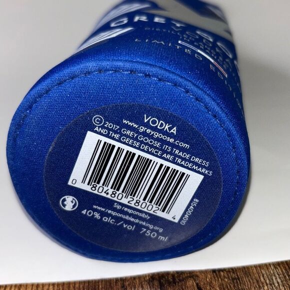 Grey Goose Vodka Insulated Neoprene 750 ml Bottle Koozie Limited Edition 2017 - Picture 5 of 5